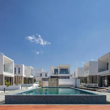 Avalon 1 2 Communal Pool Βίλα Πάφος